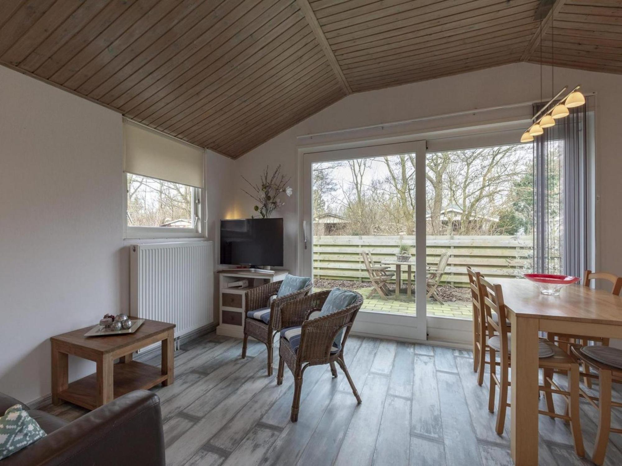 Holiday Home With Playground Каллантсог Экстерьер фото